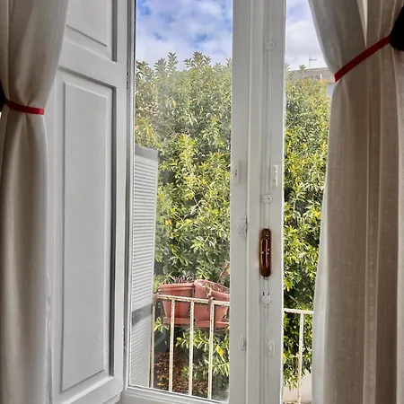 Monastero Flat Неаполь