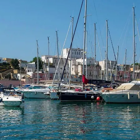 Monastero Flat نابولي